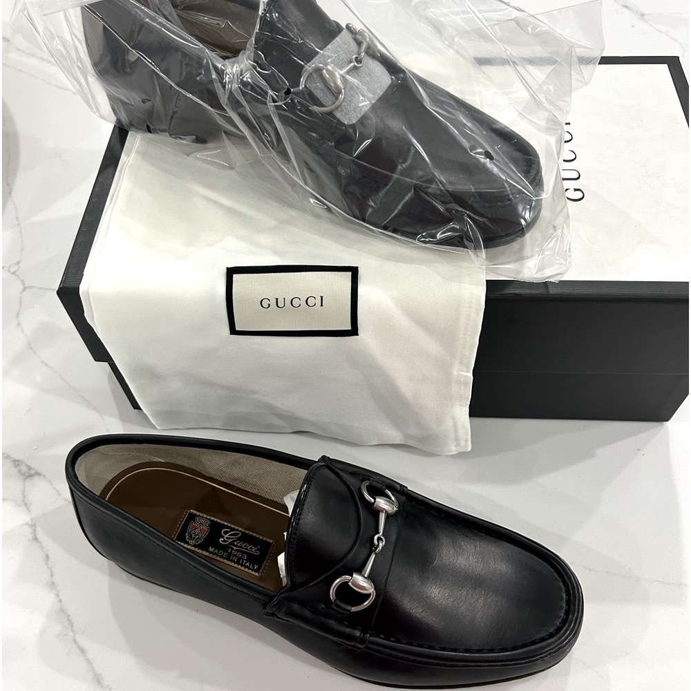 Gucci Men’s Black Leather Horsebit Loafers